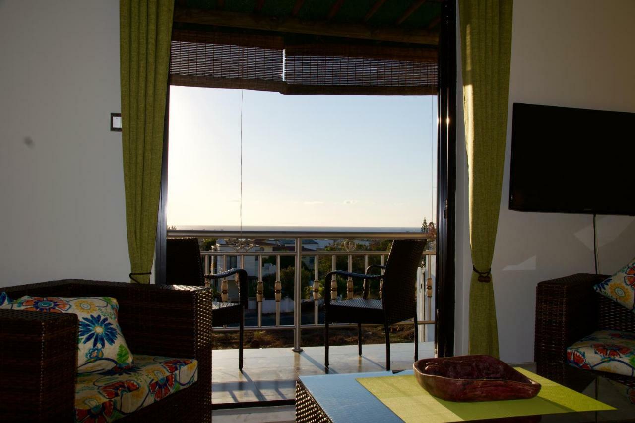 Апартаменты Zanana Penthouse Flic en Flac Экстерьер фото